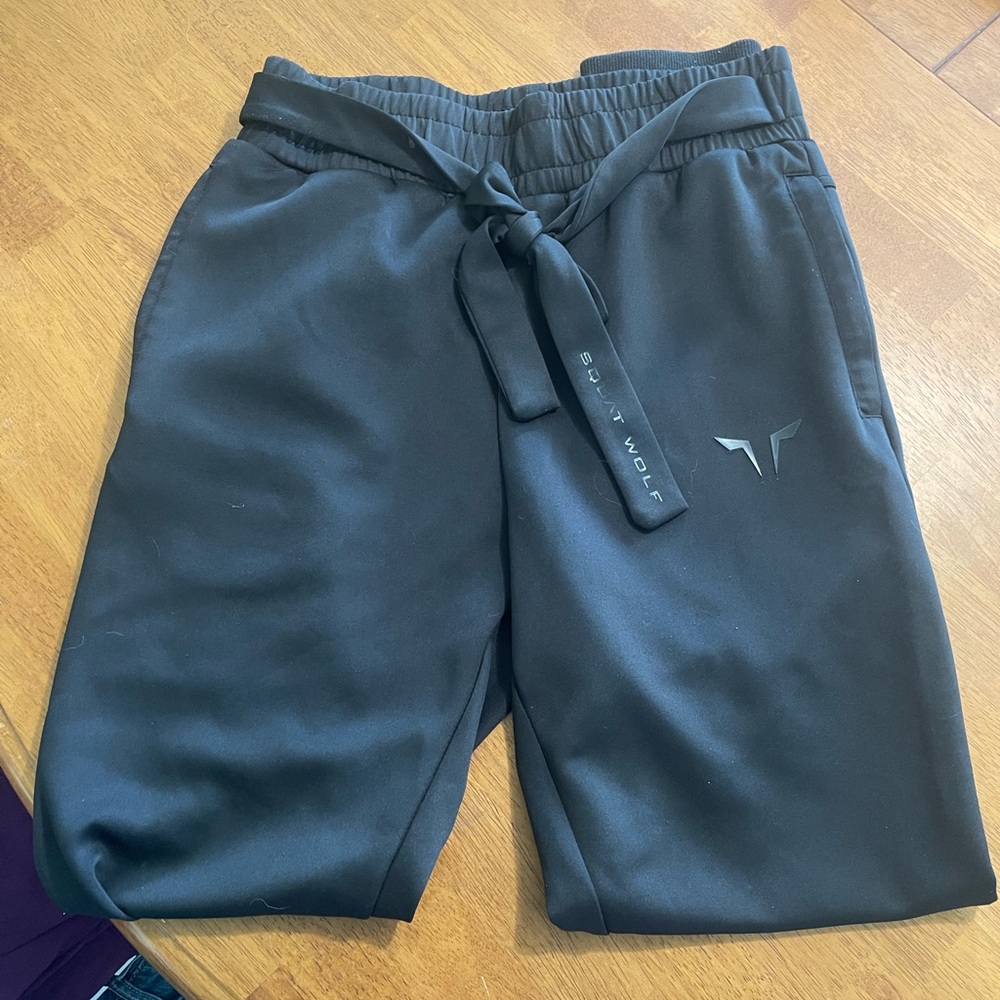 Squat wolf joggers